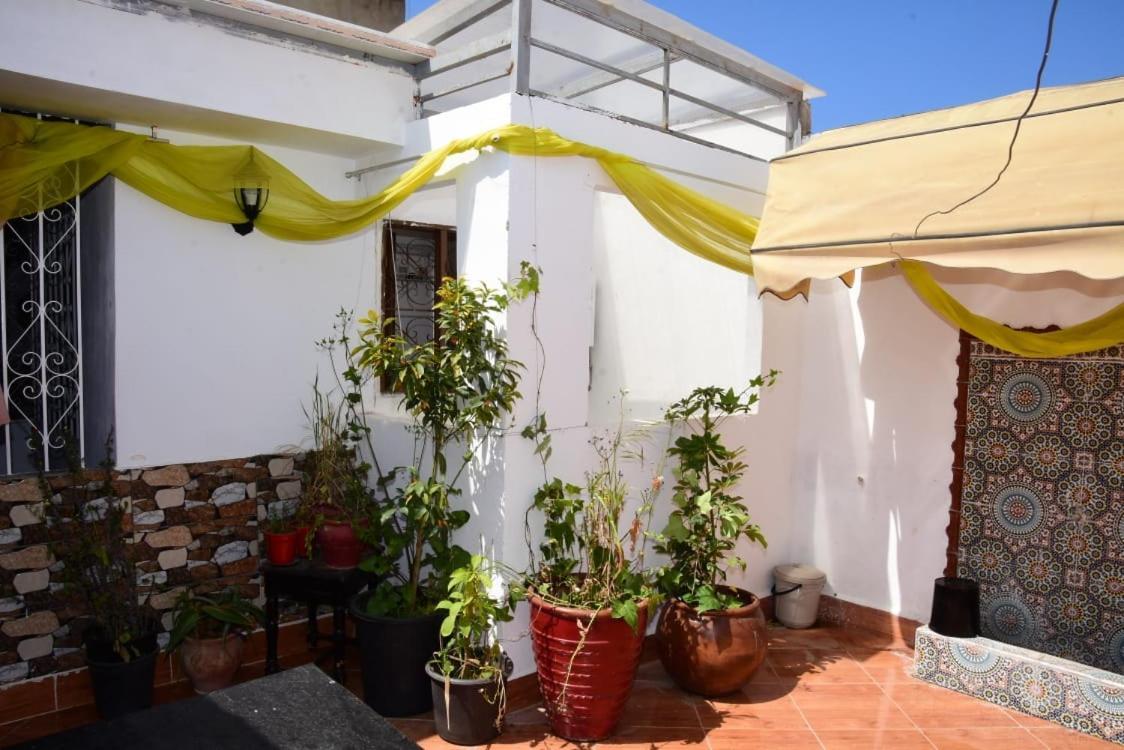 Studio Amine Avec Une Terasse Privee Rabat Exteriör bild
