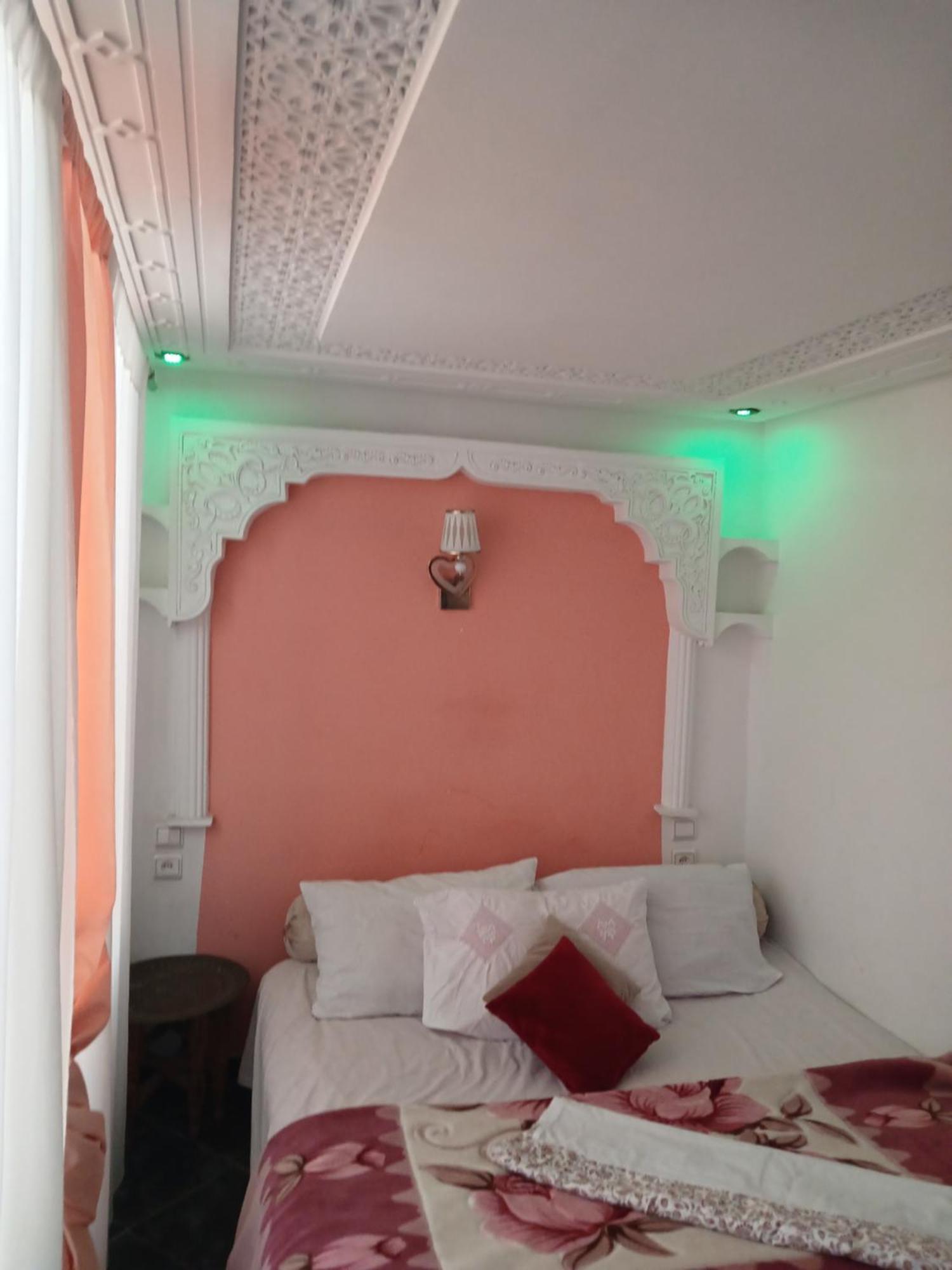 Studio Amine Avec Une Terasse Privee Rabat Rum bild